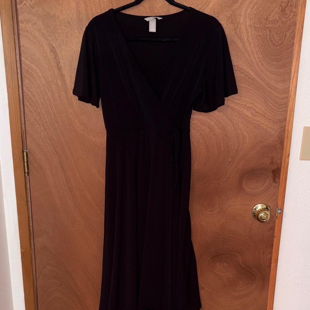 H&M Black Midi Wrap Dress